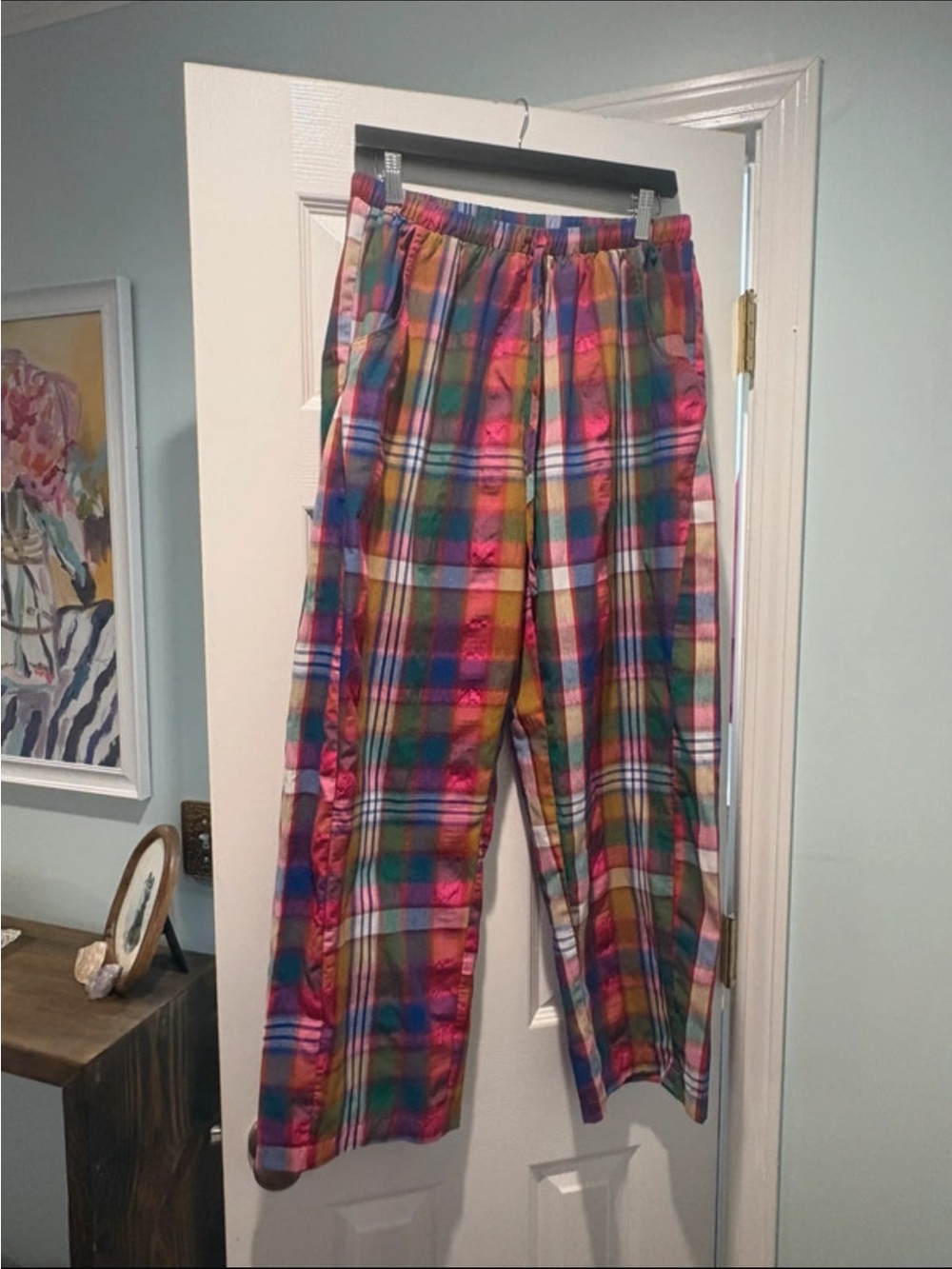 Everyday chic plaid pants